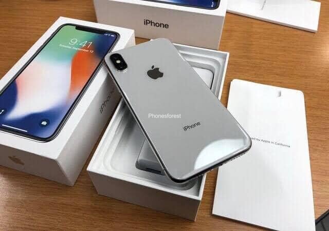 iphone-x-available-in-stock-big-1