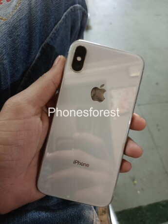 iphone-x-white-colour-64gb-bettry-health-74-persent-and-101condistion-big-3