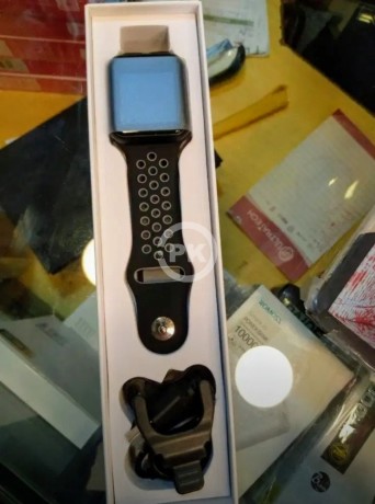 f8-smartwatch-big-0