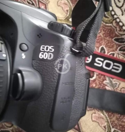 canon-60d-body-for-sale-big-0