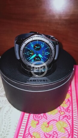 samsung-gear-s3-frontier-just-new-condition-big-4