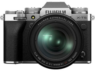 Fujifilm - X-T5 Mirrorless Camera with XF16-80mmF4 R OIS WR Lens Bundle - Silver